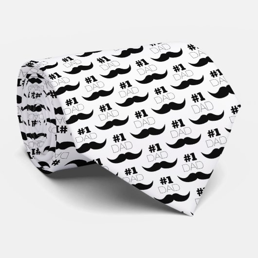 #1 Pap Black Mustache - Nummer 1 Stropdas (Opgerold)