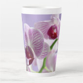 1 Petrus 4:8 Orchideeën Latte Mok (Voorkant)