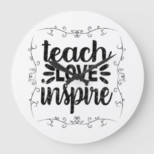 1- Teach Love Inspire Shirt, Retro  leraar Grote Klok