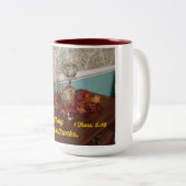 1 Thessaliërs 5:18 Alles geeft bedankt. Tweekleurige Koffiemok (Voorkant rechts)