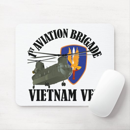 1e AVN BDE Vietnam CH-47 Muismat (Met muis)