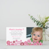 1e Birthday roze partijfotokaart (Staand voorkant)