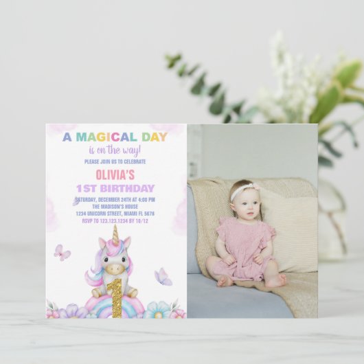 1e Bloemeneenhoorn Verjaardag Uitnodigingen met fo (Staand voorkant)