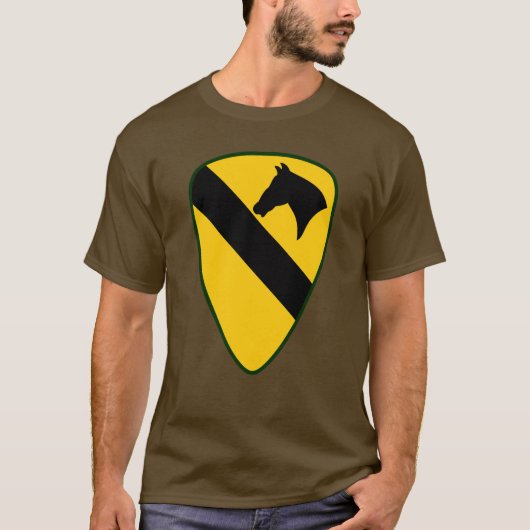 1e Cavalry Large Logo T-Shirt (Voorkant)