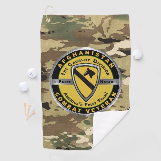 1e divisie Cavalry Golfhanddoek (Insitu)