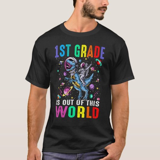 1e graad is uit deze wereldastronaut dinosaurus t-shirt (Voorkant)