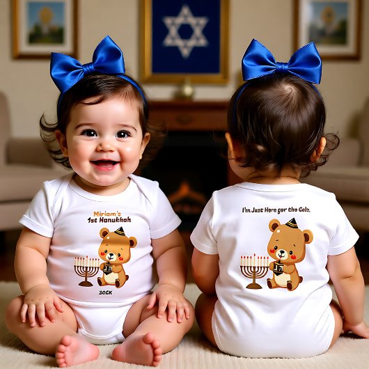 1e Hanukkah Gelt Trip: Baby's Eerste Festivalbrand Romper