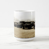 1e jaarlijkse Pismo-strand Hummer Invasion Koffiemok (Center)