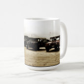 1e jaarlijkse Pismo-strand Hummer Invasion Koffiemok (Voorkant rechts)