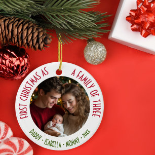 1e kerst als een familie van 3 aangepaste foto's e keramisch ornament