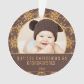 1e kerst als grootouders Bruin Goud Sneeuwvlokken Ornament (voorkant)