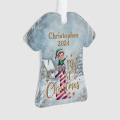 1e Kerst Gepersonaliseerd Acryl T-shirt Ornament (voorkant)