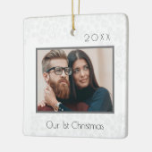 1e kerstfoto als koppel  keramisch ornament (Links)