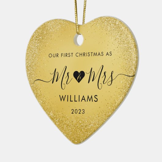 1e Kerstmis Getrouwd Mr. Mrs. Simple Heart Foto Keramisch Ornament (Links)
