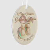 1e Kerstmis Oma & Opa - Babylaarsjes Ornament (voorkant)