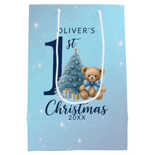 1e Kerstteddybeer met blauwe boom Medium Cadeauzakje (Achterkant)