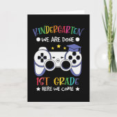 1e klas hier komen we videogame terug naar school kaart (Voorkant)