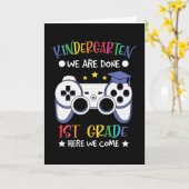 1e klas hier komen we videogame terug naar school kaart (Gele Bloem)