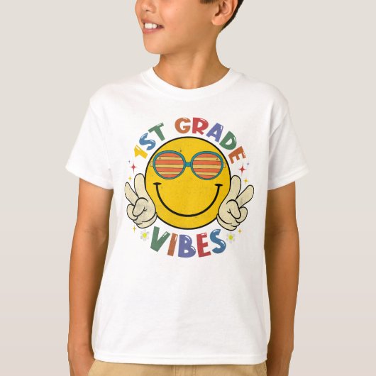 1e klas Vibes Happy Face Smile Terug naar school T-shirt (Voorkant)