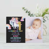 1e Rainbow Unicorn Verjaardag Uitnodigingen w foto (Staand voorkant)