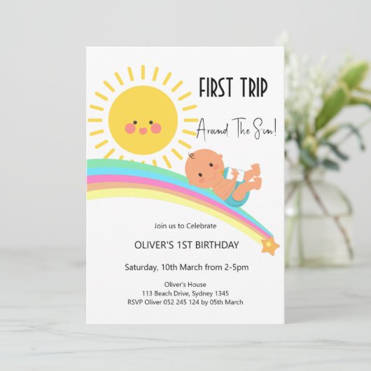 1e reis rond de verjaardag van de zonjongetje kaart (Staand voorkant)