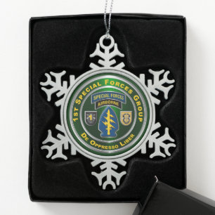 1e speciale operationele groep tin sneeuwvlok ornament