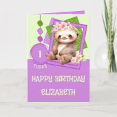 1e verjaardag 1 vandaag naam schattig luiaard groe kaart (Voorkant)