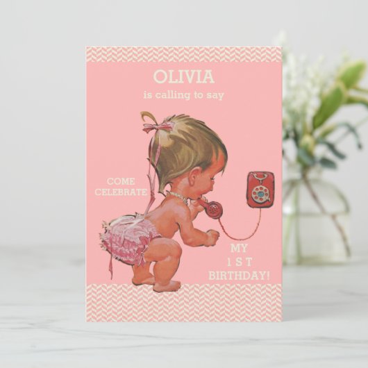 1e verjaardag Baby Meisje op Telefoon Roze Chevron Kaart (Staand voorkant)