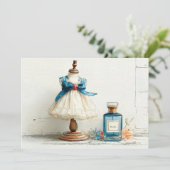1e verjaardag Blauwe Couture Parfum Thema Kaart (Staand voorkant)