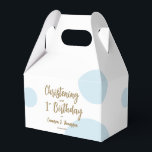 1e Verjaardag doopfeest Blauw baby jongen feest Bedankdoosjes<br><div class="desc">Vier de speciale dag van je kleintje met onze "1st Birthday Christening Blue Baby Boy Polka Dot Favor Box." Deze charmante gunst box heeft een schattig blauw stipontwerp, ideaal voor een baby boy's eerste verjaardags- en doopfeest. Ideaal voor het houden van kleine lekkernijen en koekjes voor uw gasten. Personaliseer het...</div>