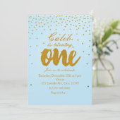 1e verjaardag lichtblauwe & gouden confetti uitnod kaart (Staand voorkant)