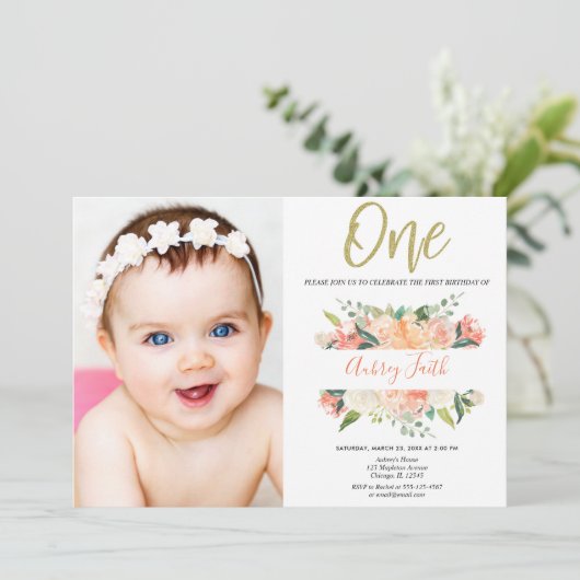 1e verjaardag meisje perzik goudglitter foto kaart (Staand voorkant)