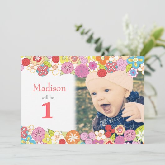 1e Verjaardag Tuin Feest Bloemen Foto uitnodiging (Staand voorkant)