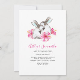 1e Verjaardag Uitnodigingen Twins Meisje Roze Wood