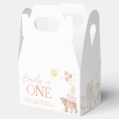 1e verjaardag van de boerderijdieren op de werf va bedankdoosjes (Geopend)