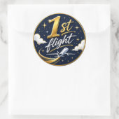1e vlucht vliegtuig ronde sticker (Tas)