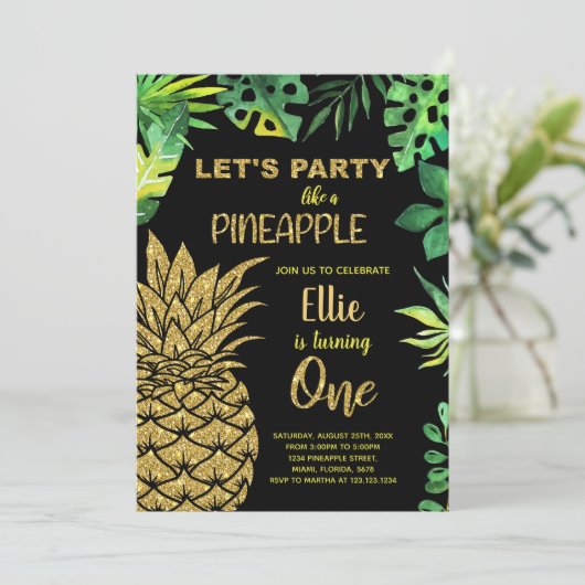 1e Zwart Gouden Glitter Ananas Uitnodigingen (Staand voorkant)