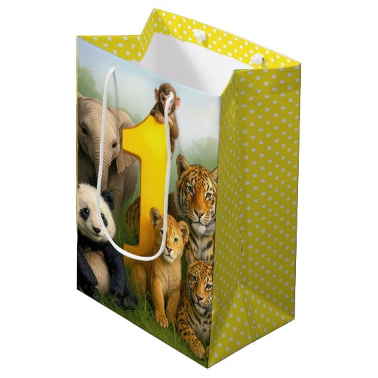 1st Birthday Wildlife Animal Babies Medium Cadeauzakje (Voorkant Gekanteld)