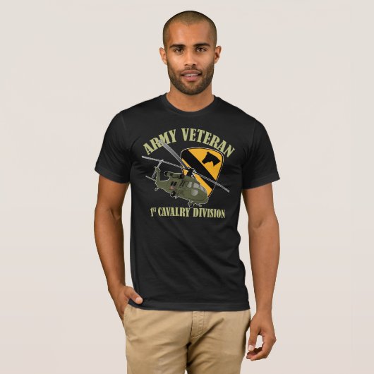 1st Cav Vet - UH60 Blackhawk T-shirt (Voorkant volledig)