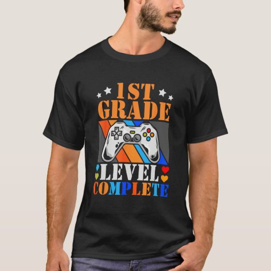 1st Grade Graduation 2023 Video Gamer First Grade  T-shirt (Voorkant)