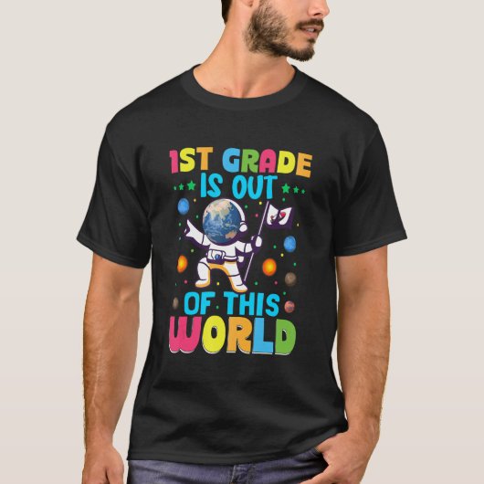 1st Grade Is Out Of This World Cute Astronaut Back T-shirt (Voorkant)