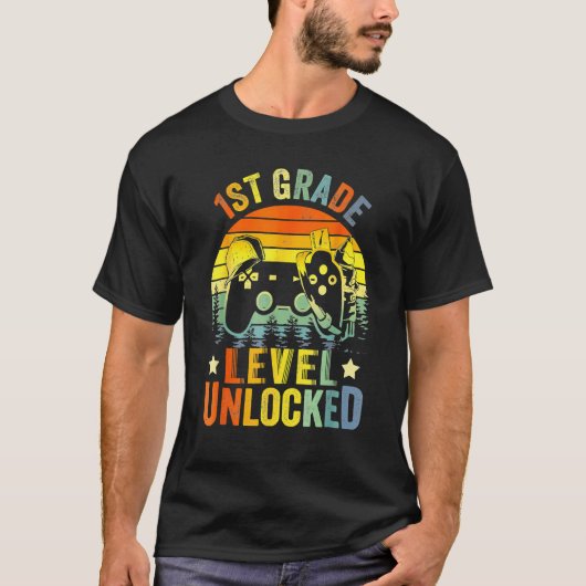 1st Grade Level Unlocked Video Game Back To School T-shirt (Voorkant)