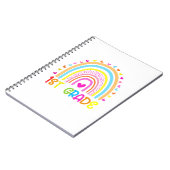 1St Grade Rainbow waar het avontuur begint Notitieboek (Linkerzijde)