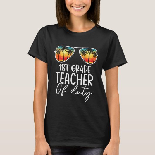 1ST Grade Teacher Off Duty Sunglasses Beach Retro T-shirt (Voorkant)