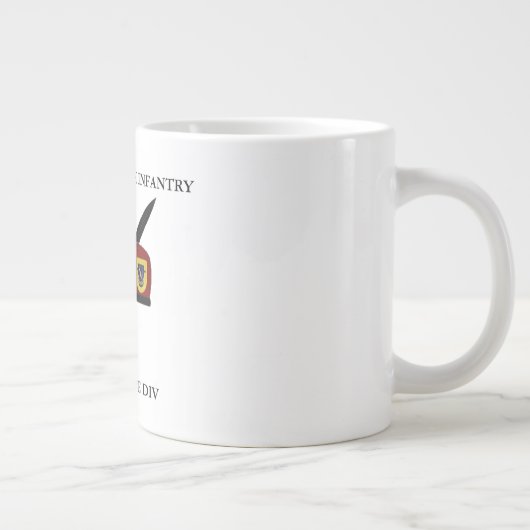 1STE BATTALION (ABN) 504E INFANTRY JUMBO-MOK GROTE KOFFIEKOP (Rechts)