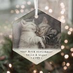 1ste Kerstmis 2 Katten of Om het even welk Pet Een Glas Ornament<br><div class="desc">Viel de simpele vreugde van je nieuwste broedfamilieleden met een aangepaste foto-hexagonvormig ornament van glas. Het keuken afbeelding en al tekst op deze sjabloon zijn eenvoudig te personaliseren. Verander bij voorkeur "Onze eerste Kerstmis" in een andere formulering of in een creëer-herdenkingsornament. Het kan worden aangepast om andere huisdieren, zoals honden,...</div>