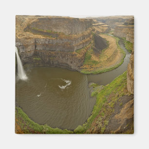 200 voet hoge Palouse Falls State Park in Magneet