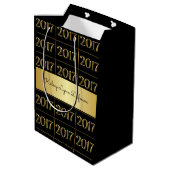 2017 Gepersonaliseerd Afstuderen Medium Cadeauzakje (Achterkant Gekanteld)