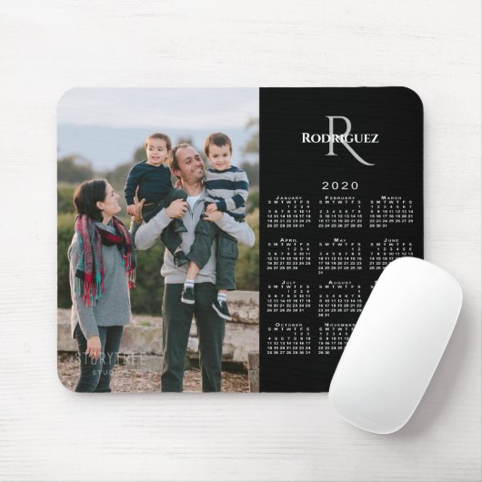 2020 Calendar Custom Photo Monogram Name on Black Muismat (Met muis)