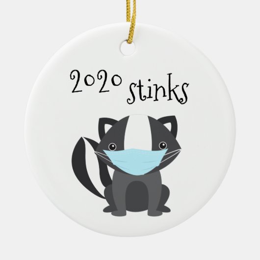 2020 Stinks Funny Skunk Covid Face Mask Keramisch Ornament (Voorkant)